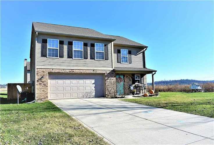 1421 Miami Ln Martinsville, IN 46151