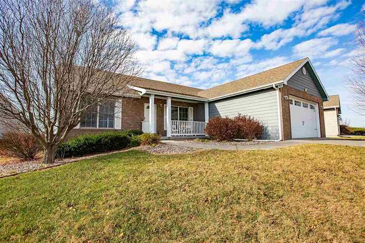 3731 Peachtree Cir Manhattan, KS 66503