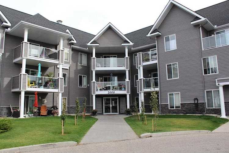 2311 Tuscarora Manor NW Calgary, AB T3L 2J9