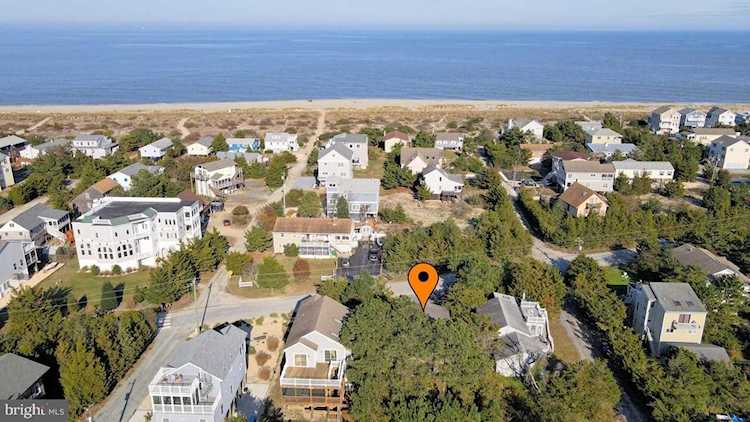 1203 Bay Shore Dr Milton, DE 19968