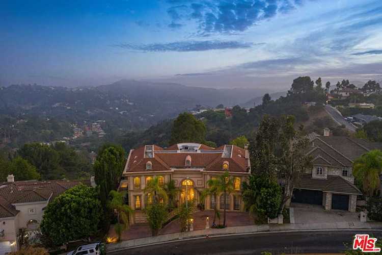3171 Deep Canyon Drive Beverly Hills, CA 90210