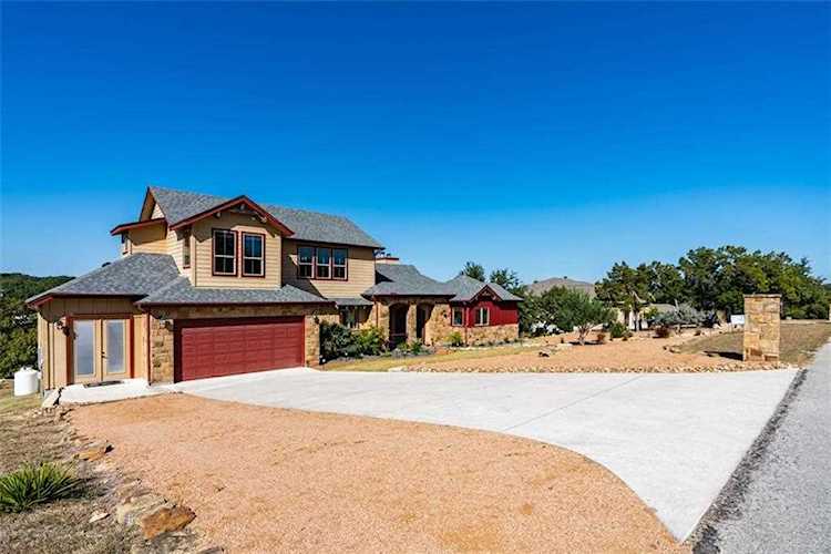 912 Larkhall DR Spicewood, TX 78669