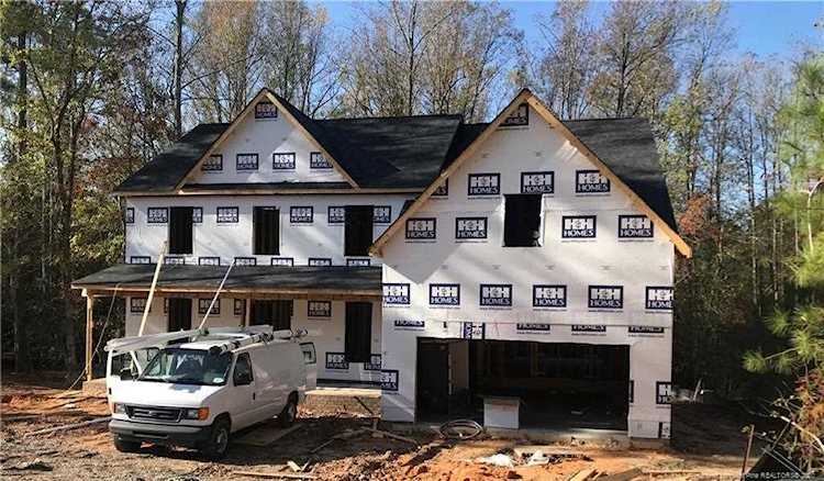 2717 Bristol Way Sanford, NC 27330
