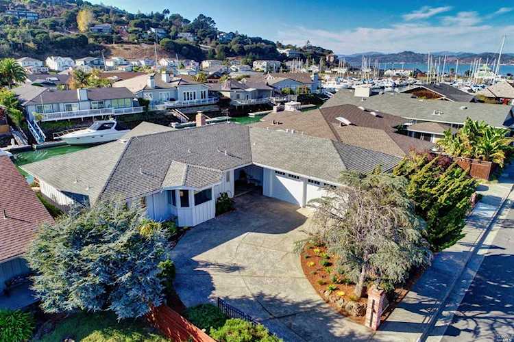 9 Saint Lucia Place Tiburon, CA 94920