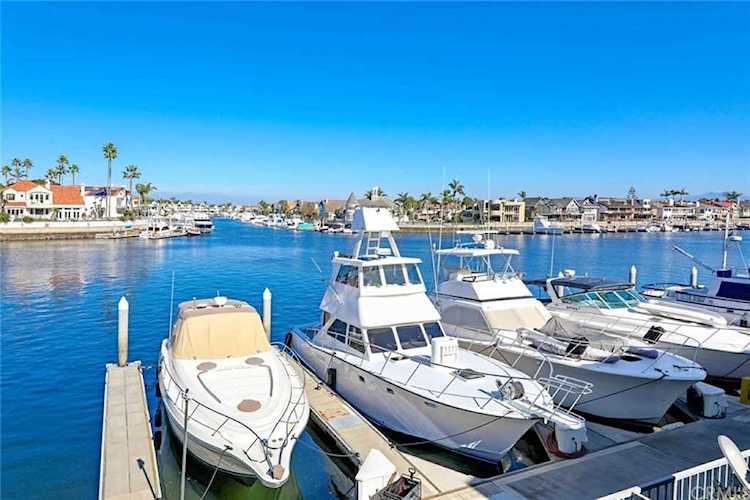 3285 Moritz Drive #9 Huntington Beach, CA 92649 | MLS OC20239283 Photo 1