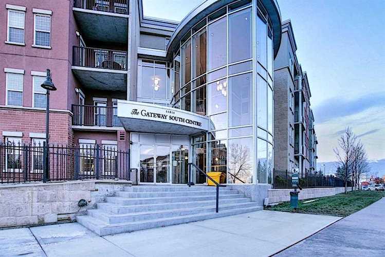 11811 Lake Fraser Dr SE #4314 Calgary, AB T2J 7J1