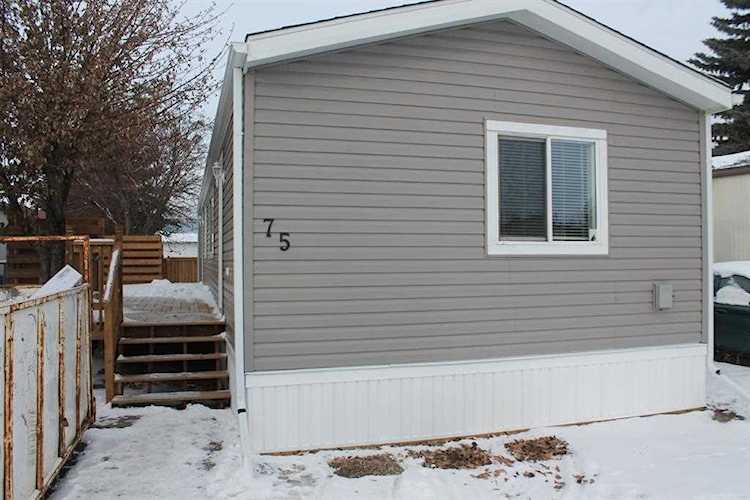 9090 24 St SE #75 Calgary, AB T2C 2H4
