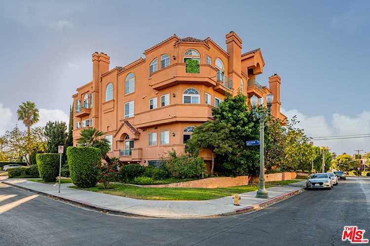 801 Lorraine Boulevard #103 Los Angeles, CA 90005