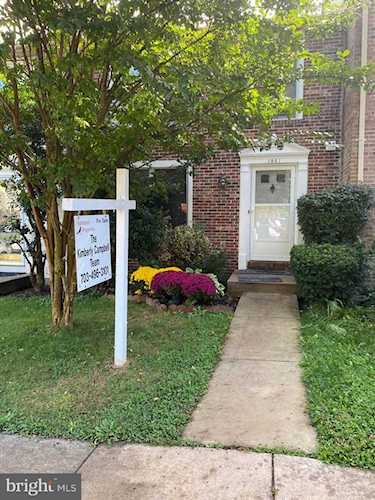 3861 Sunny Brook Ct Woodbridge, VA 22192