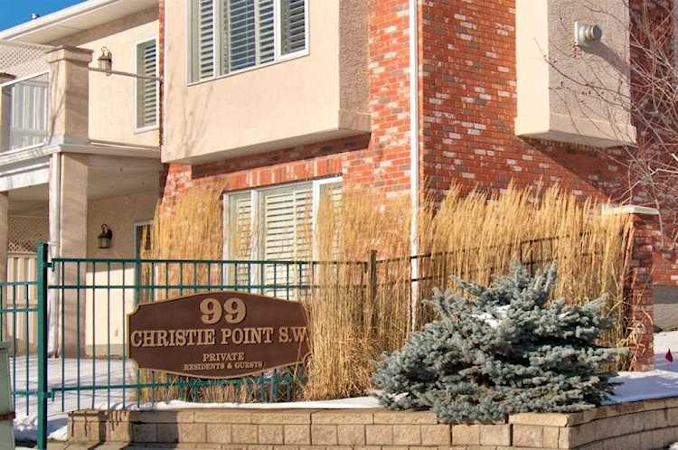 99 Christie Point SW #79 Calgary, AB T3H 3K8
