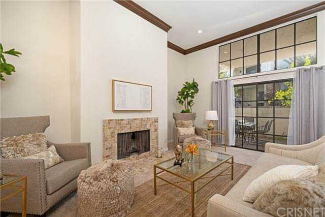 2311 Roscomare Road #7 Bel Air, CA 90077