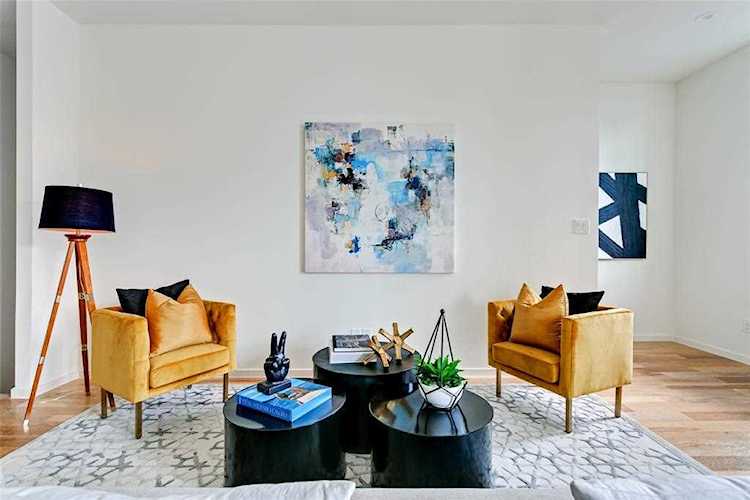 3812 San Jacinto Avenue #202 Dallas, TX 75204