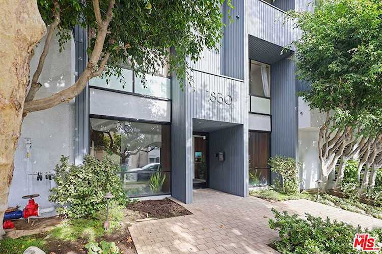 1830 Westholme Avenue #310 Los Angeles, CA 90025