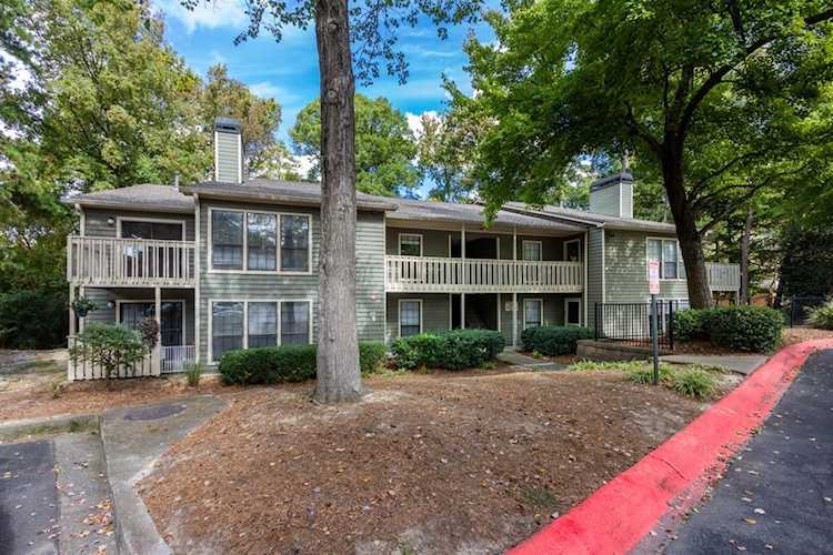 2613 Vinings Central Dr #49 Atlanta, GA 30339