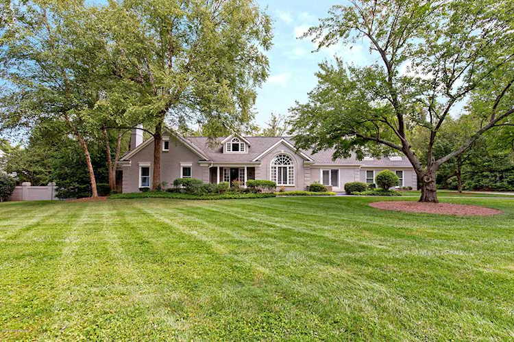 805 Rugby Pl Louisville, KY 40222