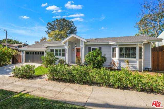 825 Radcliffe Avenue Pacific Palisades, CA 90272