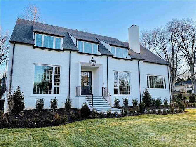 2600 Knollwood Rd Charlotte, NC 28211