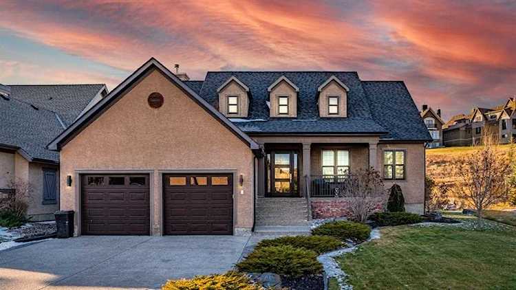 143 Clearwater Run SW Rural Rocky View County, AB T3Z 3T9