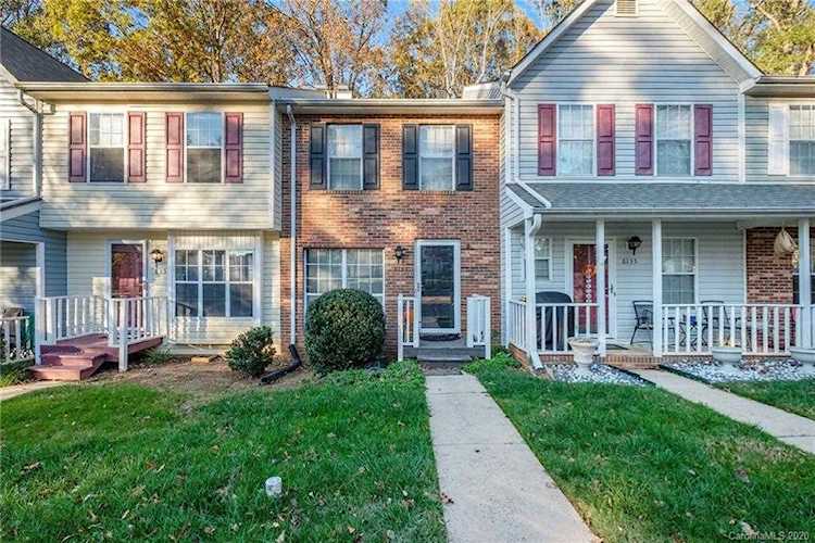 8133 Circle Tree Ln Charlotte, NC 28277