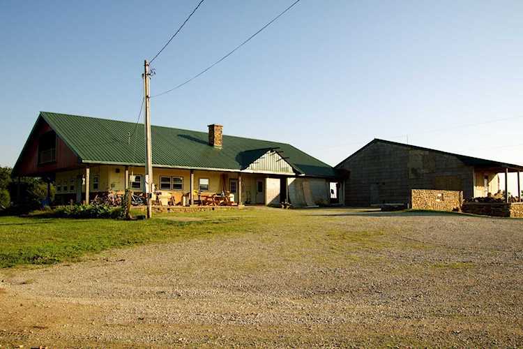 79 Bruner Ridge Ln Union Star, KY 40171