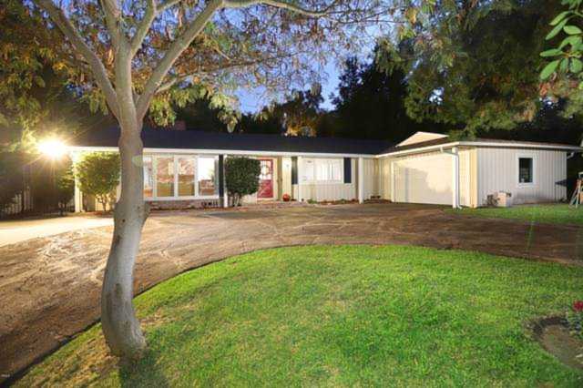 970 Regent Park Drive La Canada Flintridge, CA 91011