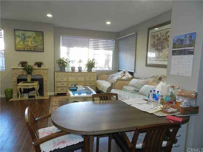 3315 Griffith Park Boulevard #101 Los Angeles, CA 90027
