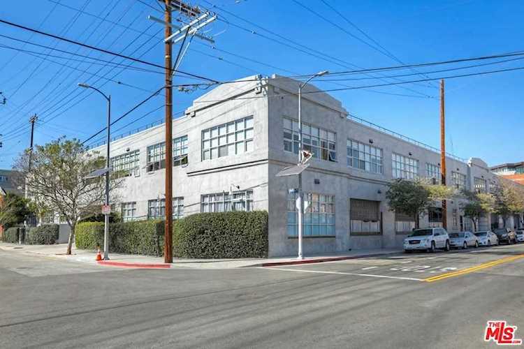 530 Molino Street #111 Los Angeles, CA 90013
