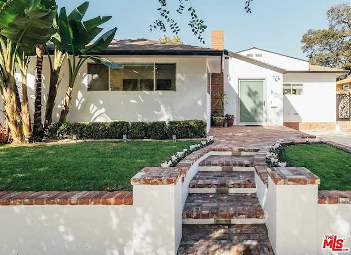 11367 Montana Avenue Los Angeles, CA 90049