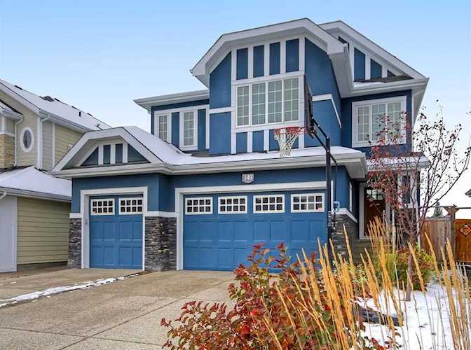 149 Aspen Summit Dr SW Calgary, AB T3H 0Y6