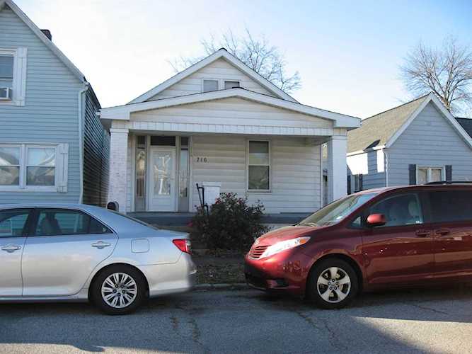 716 Bell Avenue Evansville, IN 47712