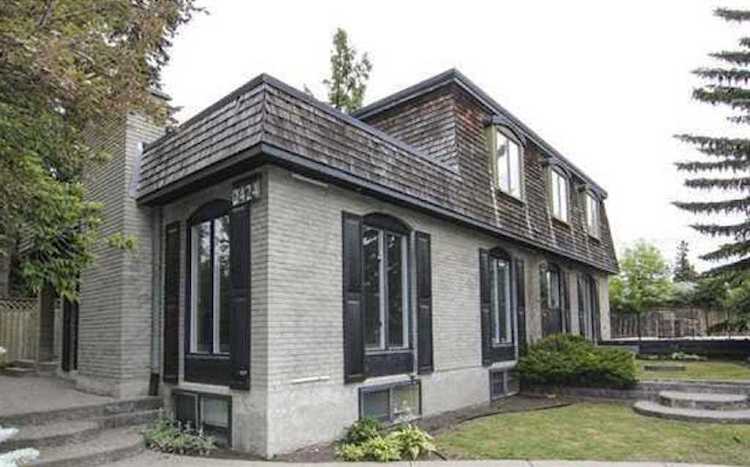 2424 10 St SW Calgary, AB T2T 3G8