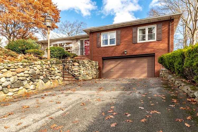 5 Grant Rd Winchester, MA 01890