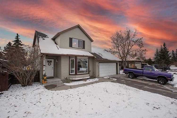 118 Glenhill Dr Cochrane, AB T4C 1H2