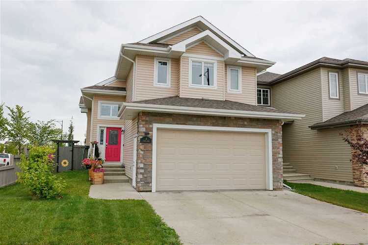 2 Ellison Court Fort Saskatchewan, AB T8L 0M9