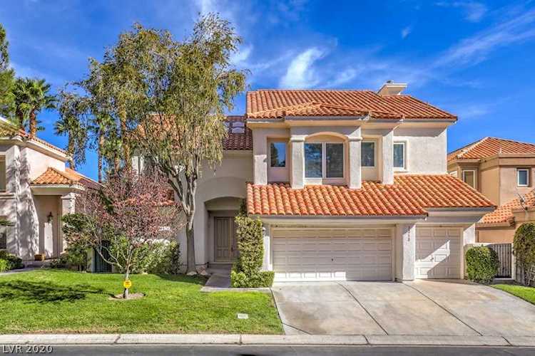 2212 Bay Hill Dr Las Vegas, NV 89117