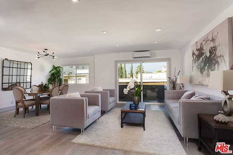 11733 Goshen Avenue #205 Los Angeles, CA 90049