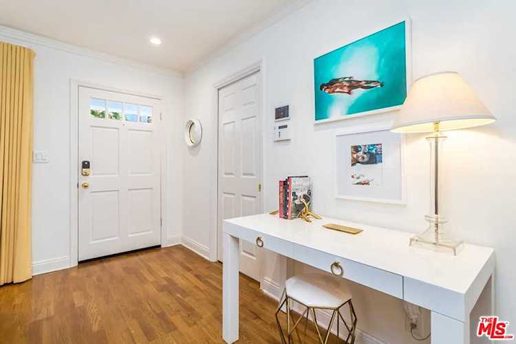7168 Lexington Avenue West Hollywood, CA 90046