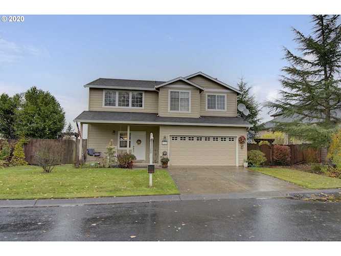 2113 NW 32nd Cir Camas, WA 98607