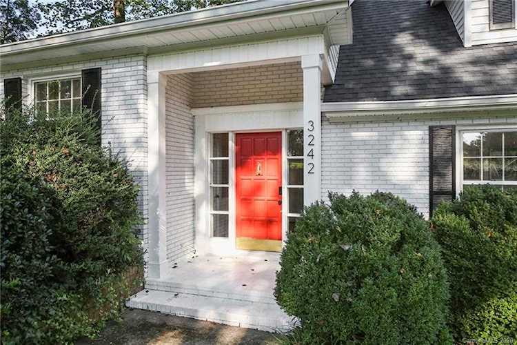 3242 Mountainbrook Rd Charlotte, NC 28210