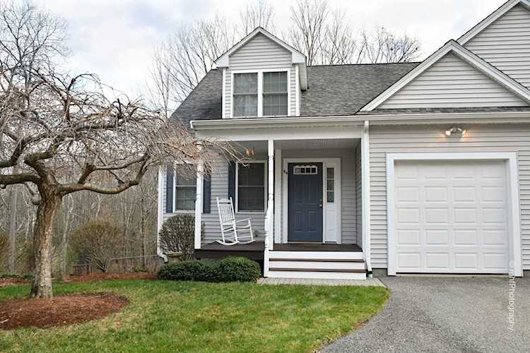 84 Summer Rd #84 Boxborough, MA 01719