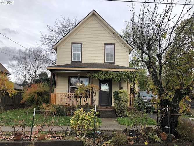 110 S 4th Ave Ridgefield, WA 98642