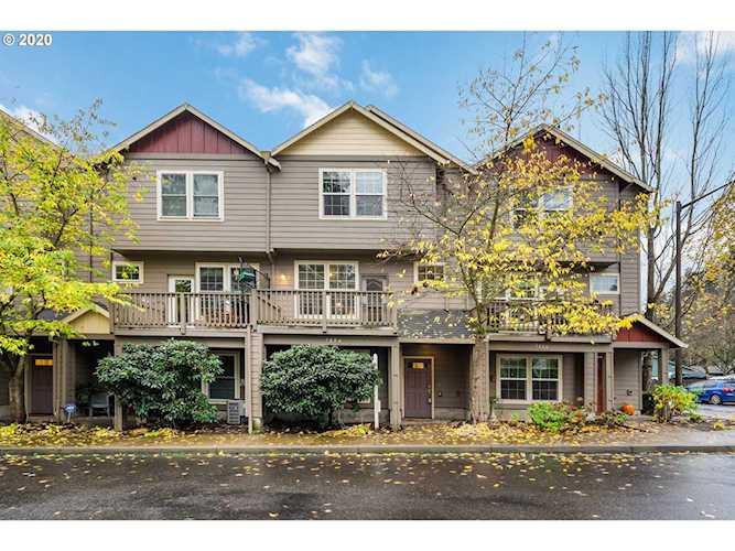 7854 SW Water Parsley Ln Tigard, OR 97224