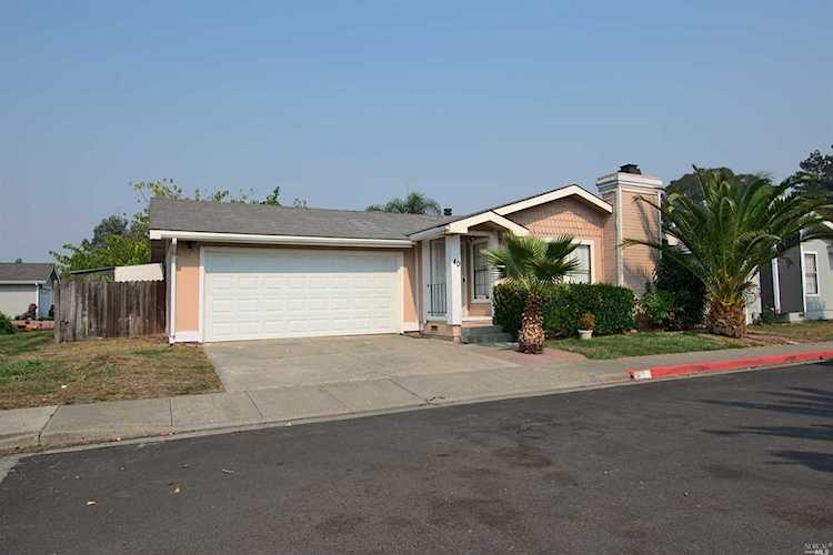 40 Solera Lane American Canyon, CA 94503