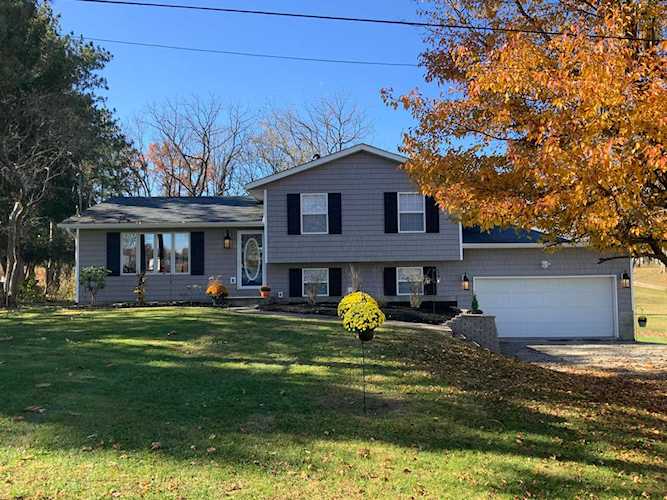 623 Hoffman Drive Lancaster, OH 43130