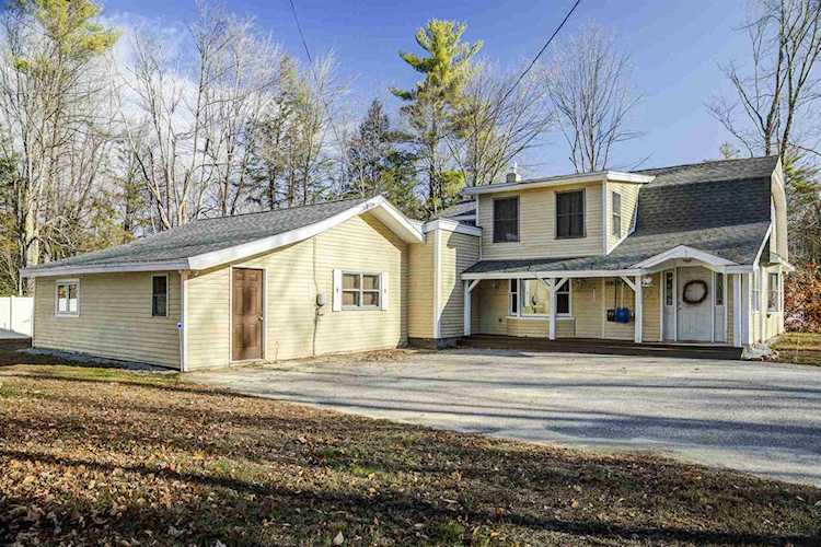 12 Pequawket Dr Conway, NH 03818
