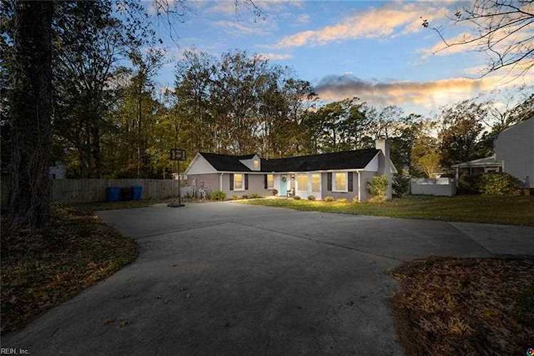 5613 Normandy Ave Virginia Beach, VA 23464