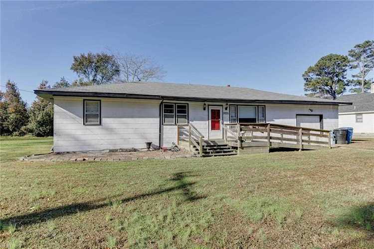 2825 Seaboard Rd Virginia Beach, VA 23456