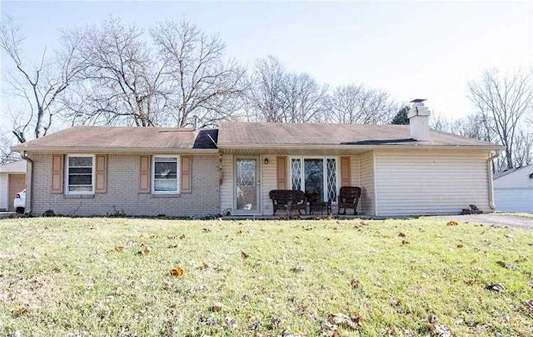 971 Key Hole Cove Greenwood, IN 46142