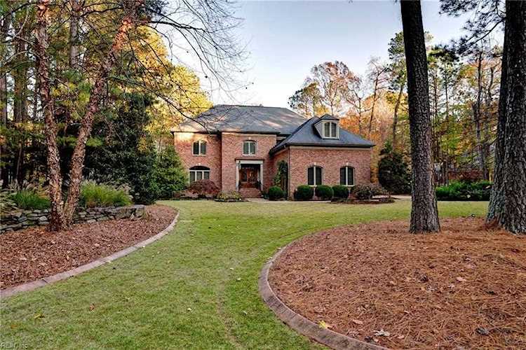 2401 Pates Creek Williamsburg, VA 23185