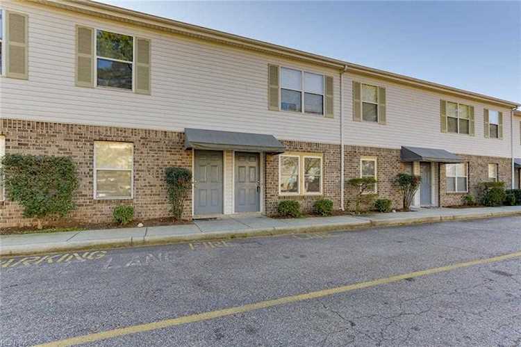 8570 Chesapeake Blvd #11 Norfolk, VA 23503